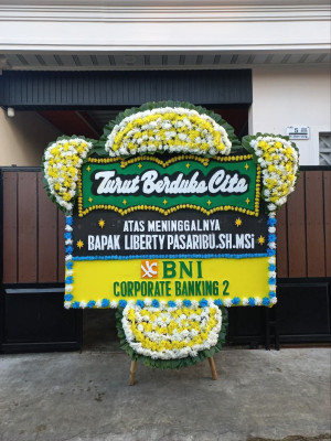 Papan Bunga Duka di Setanggor