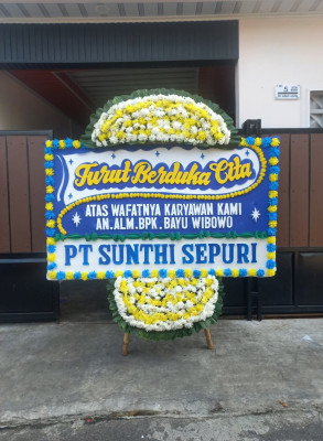 Papan Bunga Duka di Setanggor